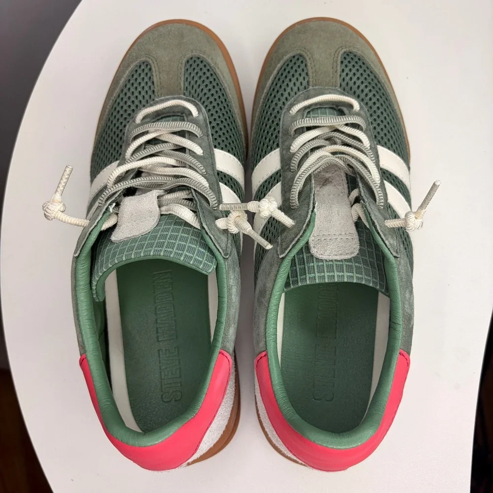 Steve Madden steve madden